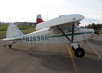 N2698A photo, click to enlarge