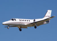 N475HC @ KAPA - Landing 17L