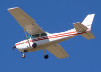 N3501E @ KAPA - Touch and Go 17L