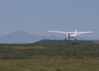 N22265 @ KAPA - Landing 17L (Pikes Peak in the distance) - by Bluedharma