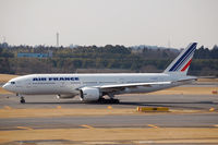 F-GSPC @ NRT - Taxiing to the runway - by Micha Lueck