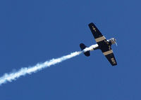 N7648E @ KBDU - Trophy Hunter In action above the Boulder Airport