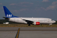 LN-RPK @ MXP - SAS Boeing 737-700 - by Yakfreak - VAP