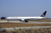 N76055 @ GVA - Continental