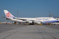 B-18202 @ VIE - China AIrlines Boeing 747-400 - by Yakfreak - VAP