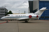 VP-BMH @ CGN - visitor