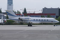 N338MM @ VIE - Wells Fargo Bank Gulfstream 4 - by Thomas Ramgraber-VAP