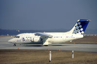 YL-BAL @ GVA - Air Baltic