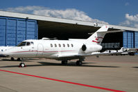 HB-VHV @ CGN - visitor - by Wolfgang Zilske