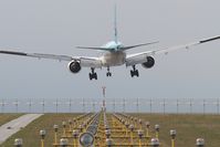 UNKNOWN @ VIE - Korean Air B777-200