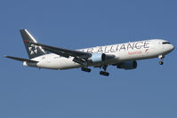 OE-LAY @ VIE - Austrian Airlines Boeing 767-300 - by Thomas Ramgraber-VAP