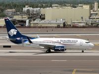 EI-DRD @ PHX - Taxiing to the gate