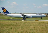 D-AIGX @ LOWW - Comes from Munich for maintenance to vienna.