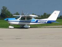 N13314 @ I74 - Gordon's ride at Urbana, OH - by Bob Simmermon