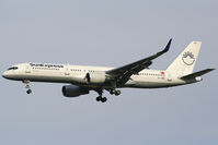 TC-SND @ LOWW - Touristenbomber inbound from Antalya - by Wolfgang Kronfuss
