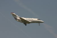 CS-DNV @ BRU - descending to rwy 02