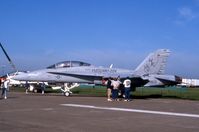 164702 @ DVN - F/A-18D at the Quad Cities Air Show