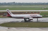 D-ABDC @ EDDL - Taken at Dusseldorf July 2007 - by Steve Staunton