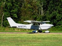 N182HL @ OH36 - Breakfast fly-in at Zanesville, OH (Riverside) - by Bob Simmermon