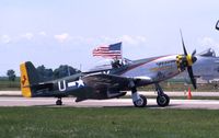 N5428V @ DVN - At the Quad Cities Air Show