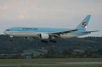 HL7714 @ VIE - Korenan air 777-200 - by Luigi