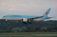 HL7714 @ VIE - Korenan air 777-200