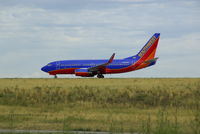 N283WN @ DEN - Southwest 737-7H4 - by Eric Aubry