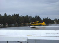 N4957 @ LHD - 1952 DeHavilland BEAVER DHC-2 MK.1 L-20A, P&W R-985 450 Hp, takeoff run - by Doug Robertson