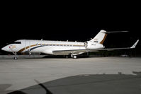 N171JJ @ VIE - MBI International Globalexpress