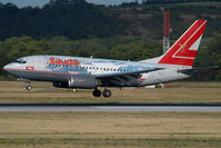 OE-LNM @ VIE - Lauda Air Boeing 737-600 - by Yakfreak - VAP
