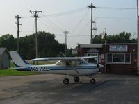 N8712S @ 57C - On the ramp at East Troy, WI - by Bob Simmermon