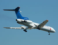 RA-85725 @ LEBL - On short final RWY 07L. - by Jorge Molina