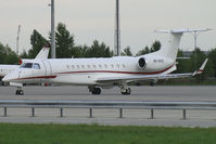 OK-KKG @ VIE - ABS Jets Embraer 135 - by Thomas Ramgraber-VAP