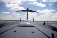 03-3126 @ CID - Looking over the top to the back of the plane. In for Presidential support