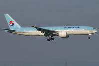 HL7714 @ VIE - Korean Air Boeing 777-200 - by Thomas Ramgraber-VAP