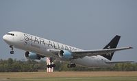 OE-LAY @ LOWW - Austrian B 767 - by Dieter Klammer
