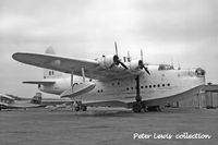 NZ4114 @ NZHB - RNZAF 5sdn 'S' - by Peter Lewis