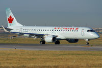 C-FHKS @ YYZ - Taxiing for departure via RWY23. - by topgun3
