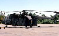 69-18467 @ BDL - CH-54B 69-18467 when still active with the Army