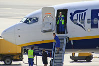 EI-DHO @ LOWG - Ryanair Staff...;o)