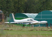 N1757H @ EGLG - 2. N1757H at Panshanger