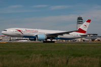 OE-LPC @ VIE - Austrian Airlines Boeing 777-200 - by Yakfreak - VAP