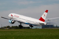OE-LPC @ VIE - Austrian Airlines Boeing 777-200 - by Yakfreak - VAP