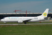 UR-KIV @ VIE - Dnepravia Boeing 737-400 - by Yakfreak - VAP