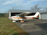 N76056 @ NC52 - Great day to take pictures.