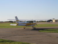 N738GC @ KFBL - Taxiing to Runway 12. - by Mitch Sando