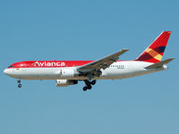 N985AN @ LEBL - AVIANCA 018 on final to RWY 25R. - by Jorge Molina