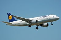D-AIQK @ LROP - Lufthansa