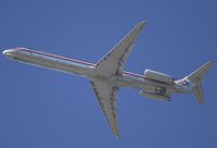 N562AA photo, click to enlarge