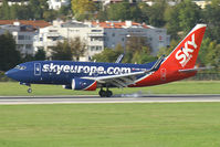 OM-NGE @ LOWI - Sky Europe Airlines Boeing 737-700 - by Thomas Ramgraber-VAP
